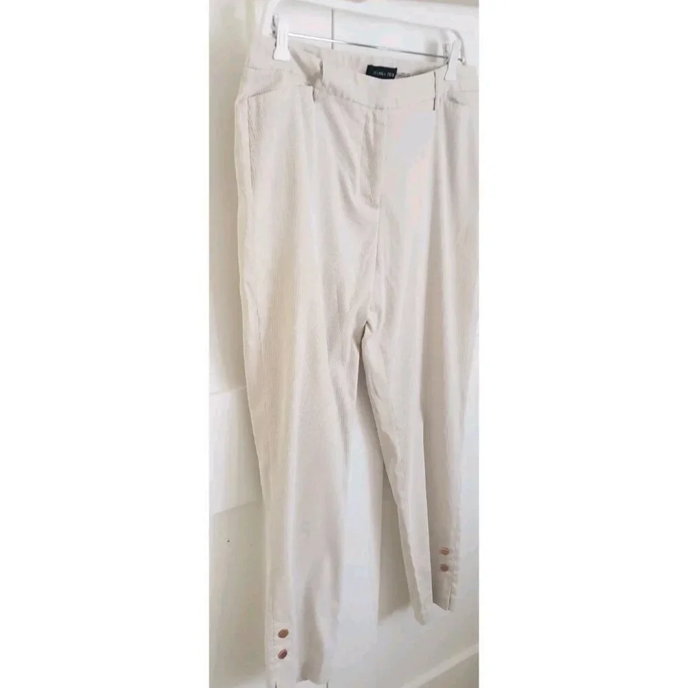 IVANKA TRUMP ANKLE-LENGTH  RIBBED TEXTURE BEIGE PANTS SZ 12 - Picture 2 of 8